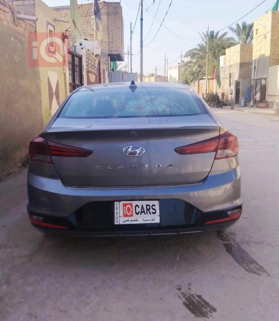 هيونداي النترا